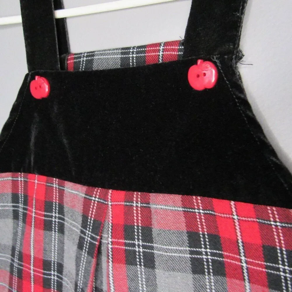 Girls Size 5 Plaid Red Black Jumper Dress Apple Buttons VTG Retro Schoolwear